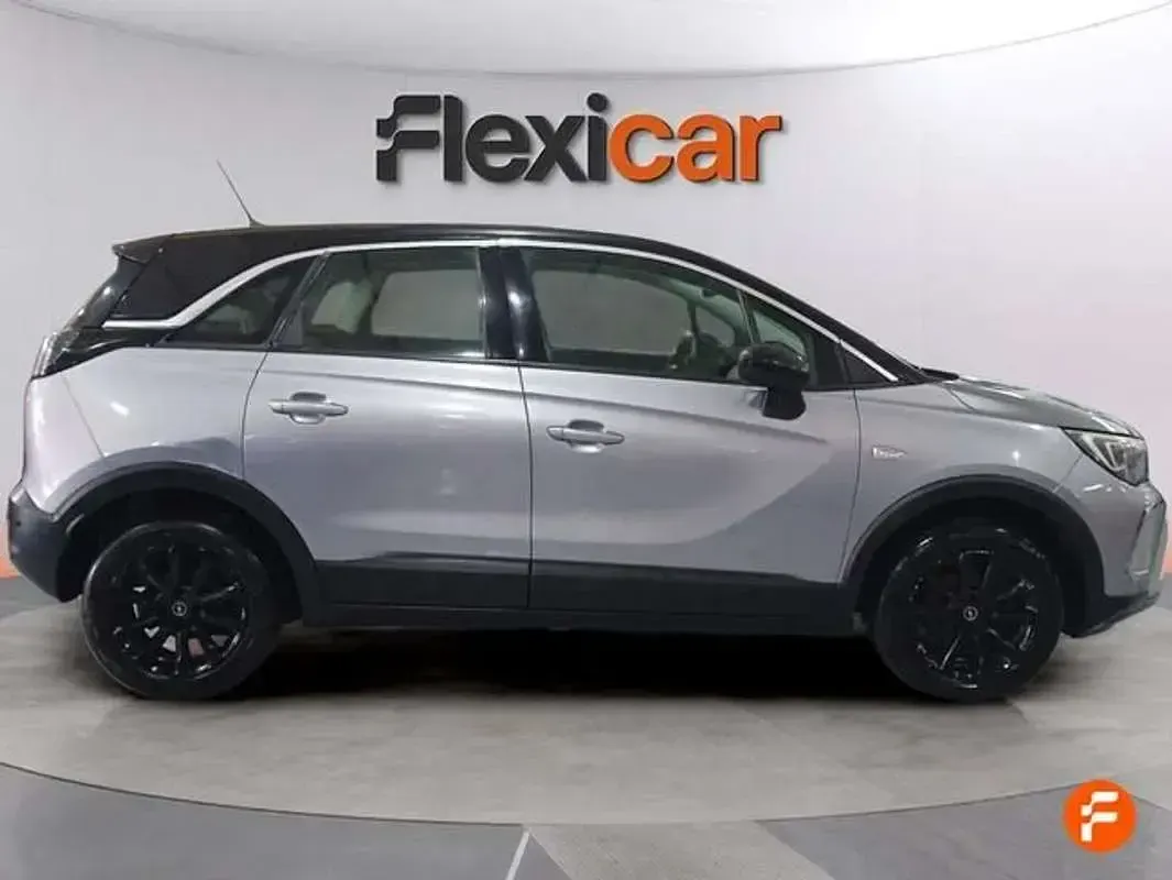 Usado Opel Crossland Edition 110 CV (80 kW) 2021 Gris SUV