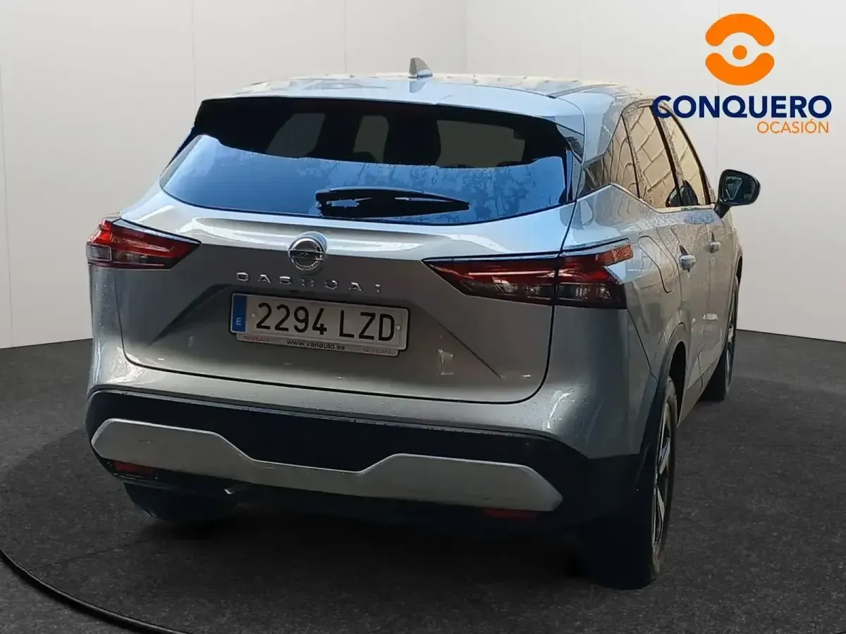 Usado Nissan Qashqai 140 CV (102 kW) 2022 Gris / plata SUV