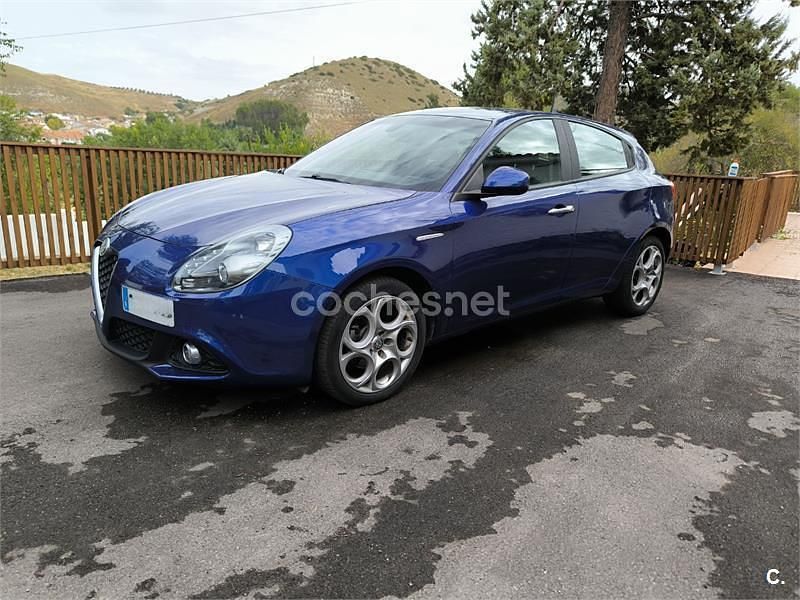 Azul Usado 2018 Alfa Romeo Giulietta Super Utilitario | 13.500 € (Precio justo) - Imagen 1/4