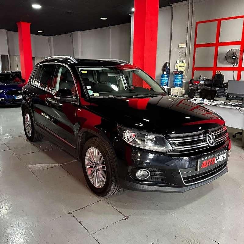 Negro Usado 2014 VW Tiguan Business SUV | 13.200 € (Precio justo) - Imagen 1/4