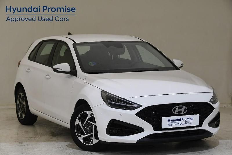 Usado Hyundai i30 99 CV (72 kW) 2024