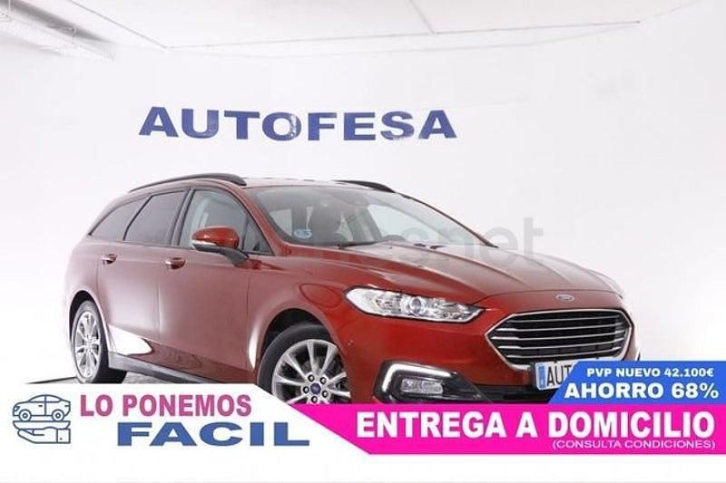 Usado Ford Mondeo Trend 150 CV (110 kW) 2021 Granate Familiar