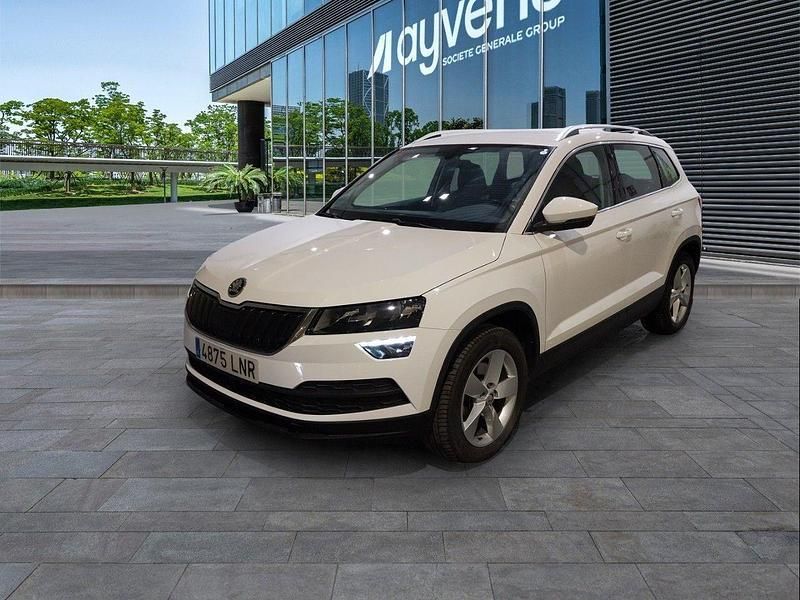 Blanco Usado 2021 Skoda Karoq Ambition SUV | 24.400 € (Precio justo) - Imagen 1/4