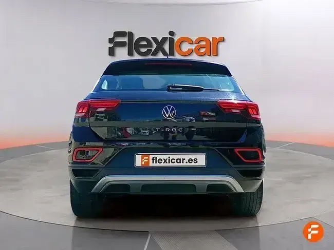 Usado VW T-Roc Cabriolet Style 150 CV (110 kW) 2023 Negro Descapotable