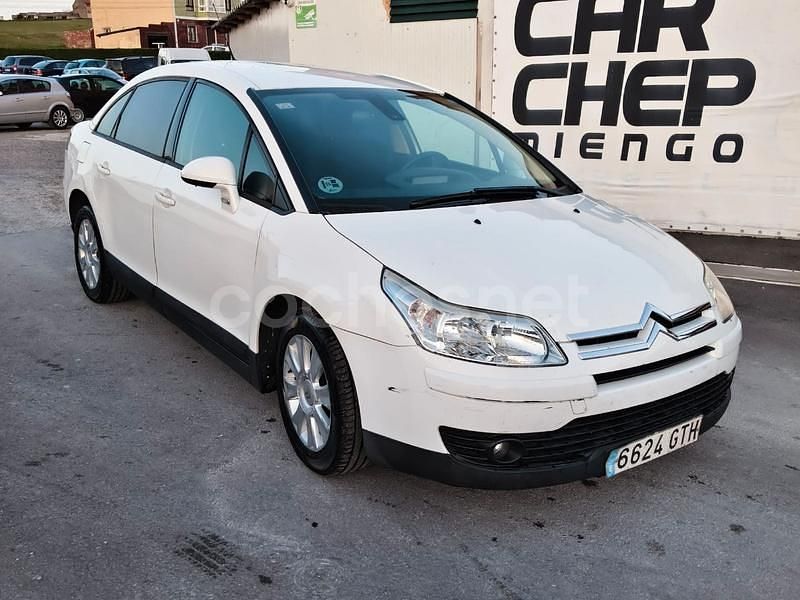Usado Citroën C4 110 CV (80 kW) 2010 Blanco Berlina