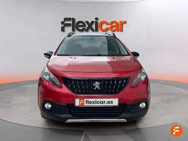 Usado Peugeot 2008 Allure 130 CV (95 kW) 2019 Rojo SUV