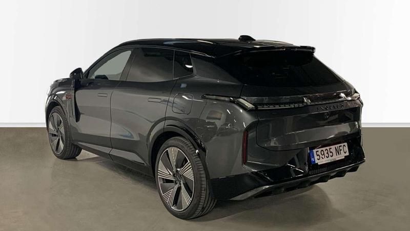 Nuevo Lynk & Co 08 351 CV (258 kW) 2025 SUV