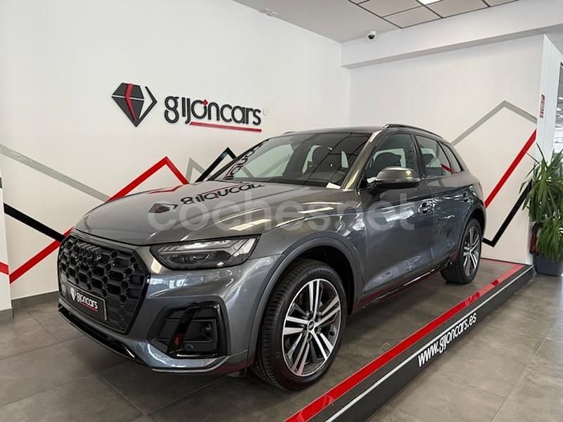 Gris / plata Usado 2021 Audi Q5 S-Line SUV | 42.900 € (Un poco caro) - Imagen 1/4
