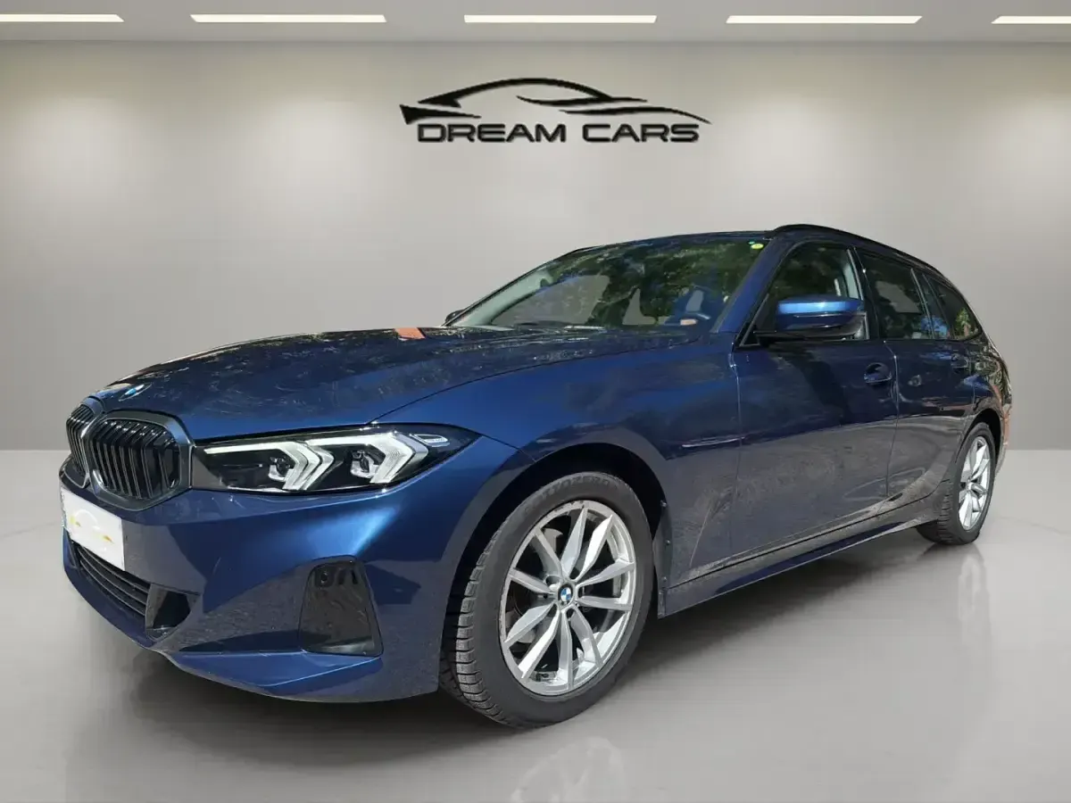 Używany BMW 318 150 KM (110 kW) 2022 Niebieski Kombi