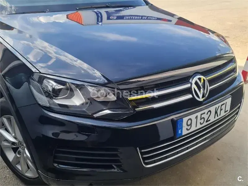 Usado VW Touareg 245 CV (180 kW) 2014 Negro SUV