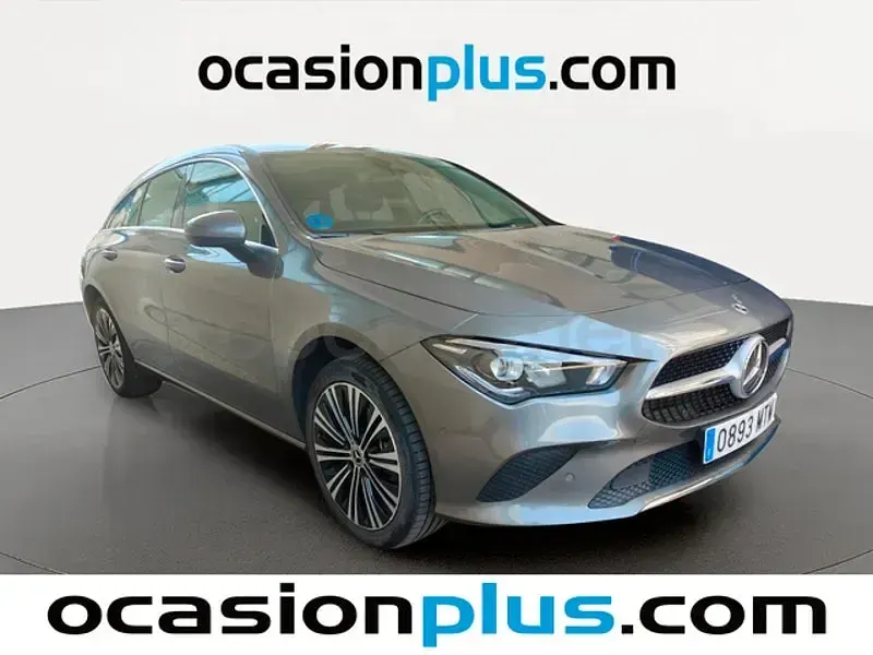 Usado Mercedes CLA250e Shooting Brake 218 CV (160 kW) 2021 Gris / plata Familiar