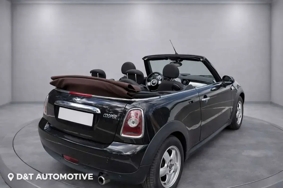 Usado Mini Cooper Cabriolet 120 CV (88 kW) 2009 Negro Descapotable