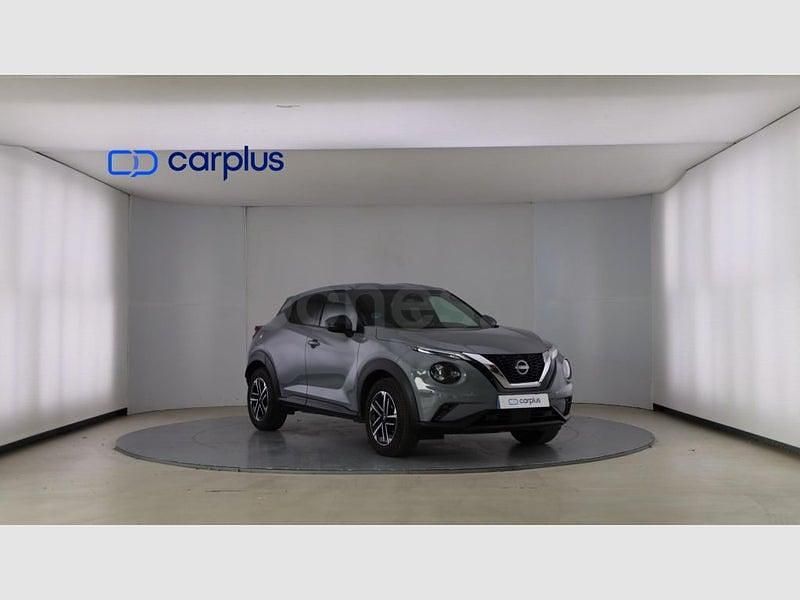 Usado Nissan Juke N-Connecta 114 CV (83 kW) 2025 Katana grey metalizado SUV