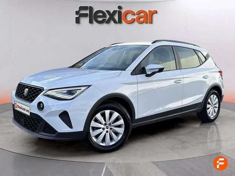 Usado Seat Arona Style 116 CV (85 kW) 2024 Blanco SUV