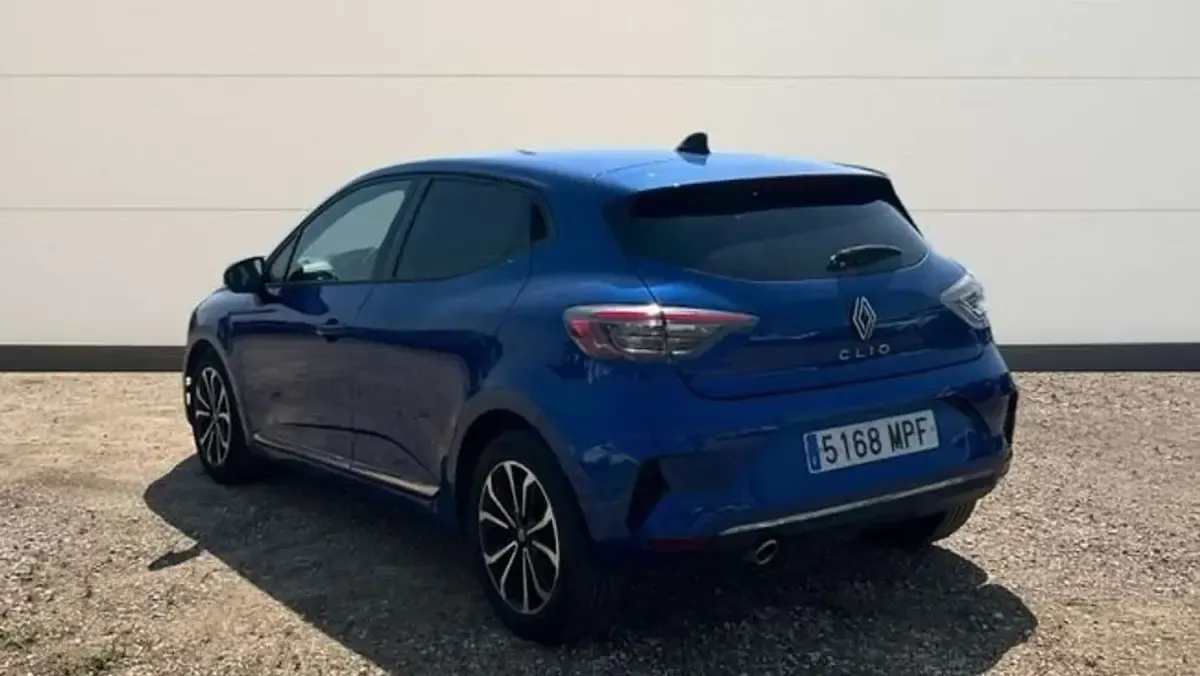Usado Renault Clio V Techno 90 CV (66 kW) 2024 Azul Berlina
