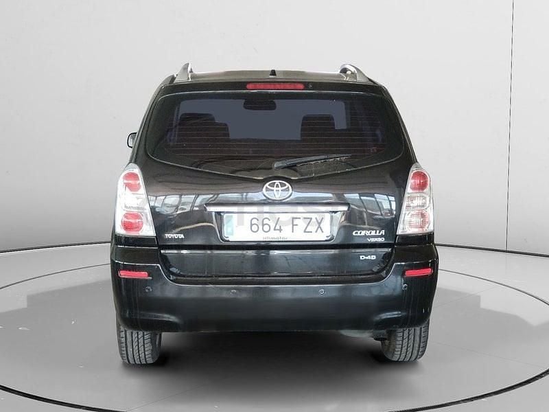 Usado Toyota Corolla Verso Luna 136 CV (100 kW) 2008 Negro Monovolumen