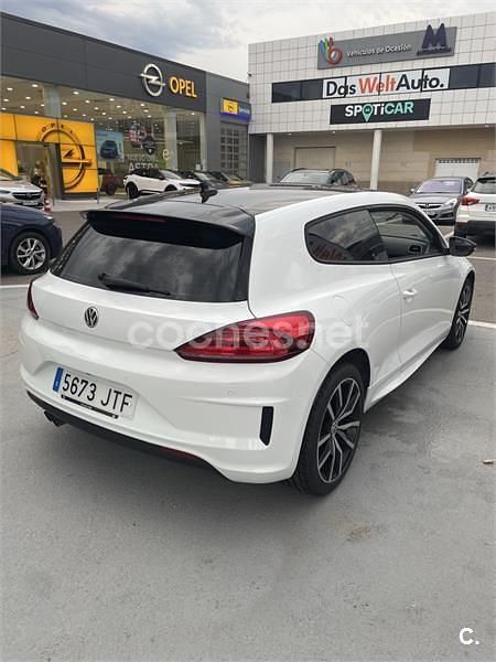 Usado VW Scirocco R-line 125 CV (91 kW) 2016 Blanco Coupe
