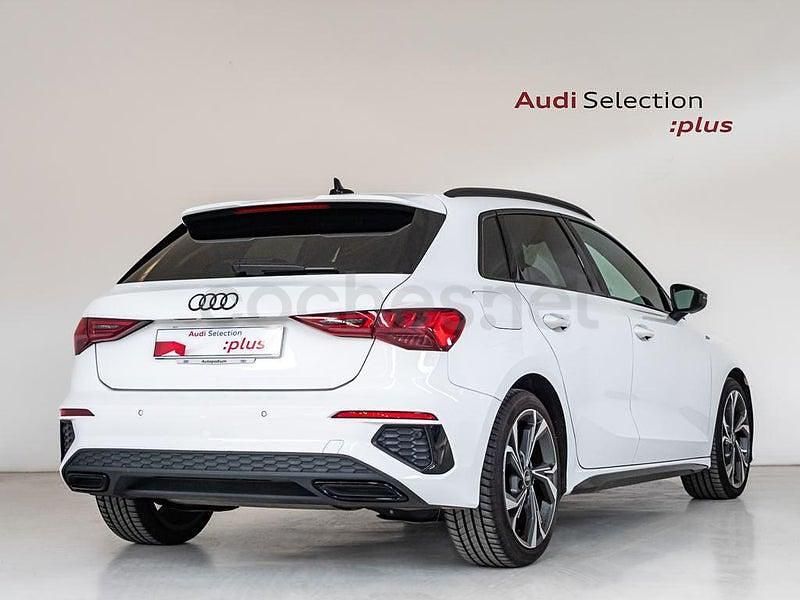 Usado Audi A3 S-Line 150 CV (110 kW) 2022 Blanco Berlina