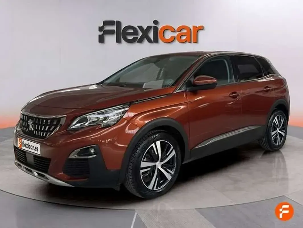 Usado Peugeot 3008 Allure 131 CV (96 kW) 2018 Marrón SUV