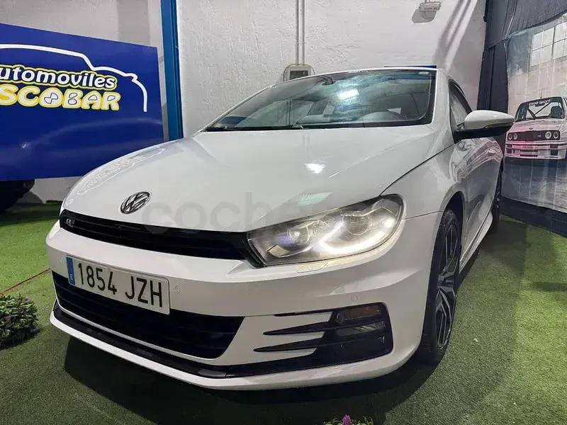 Usado VW Scirocco R-line 180 CV (132 kW) 2017 Blanco Coupe
