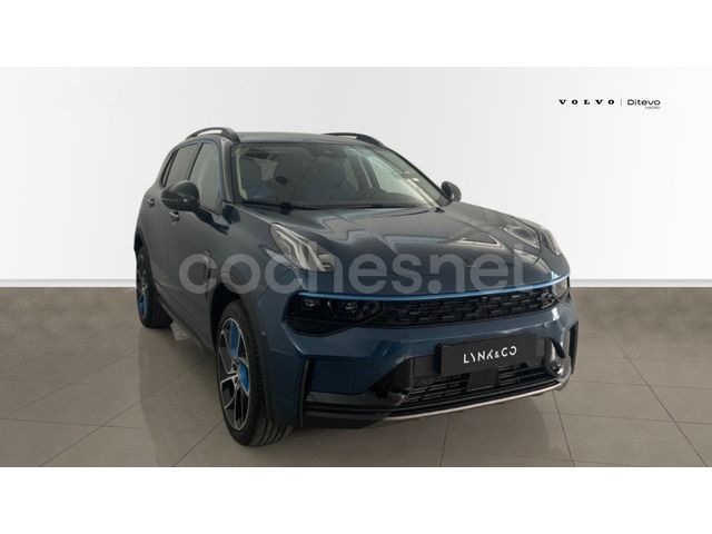 Azul Usado 2023 Lynk & Co 01 SUV | 26.900 € (Un poco caro) - Imagen 1/1