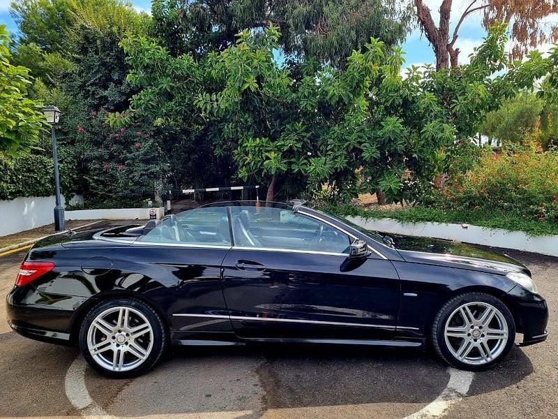 Usado Mercedes E350 Avantgarde 231 CV (169 kW) 2011 Negro Descapotable