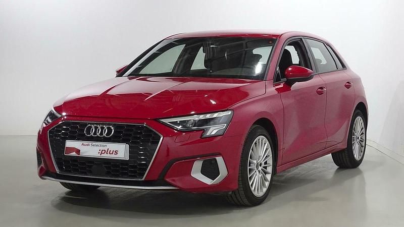 Rojo Usado 2022 Audi A3 Advanced Utilitario | 24.400 € (Precio justo) - Imagen 1/4