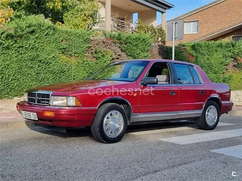 Usado Chrysler Saratoga 102 CV (75 kW) 1993 Rojo Berlina