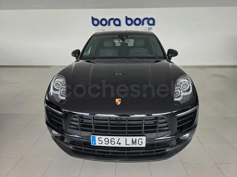 Käytetty Porsche Macan S 340 HP (250 kW) 2016 Musta Katumaasturi