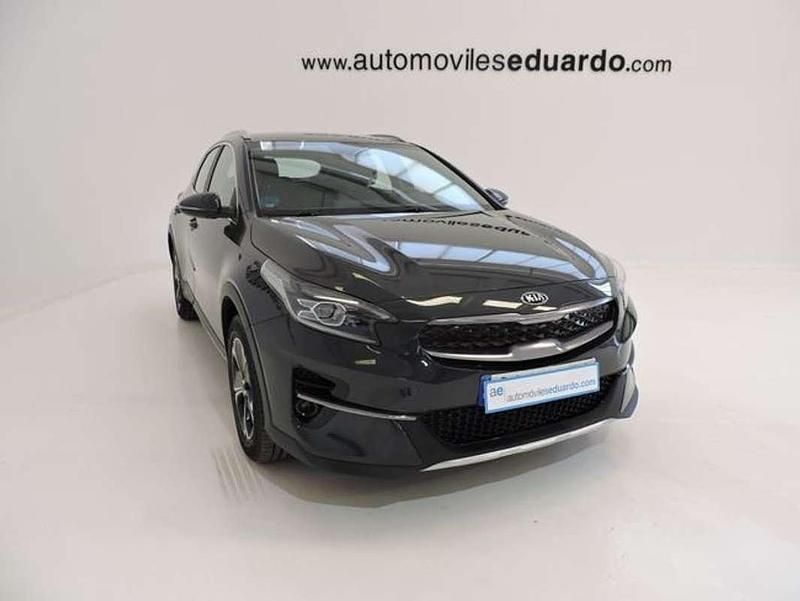 Usado Kia XCeed 141 CV (103 kW) 2021 Gris SUV