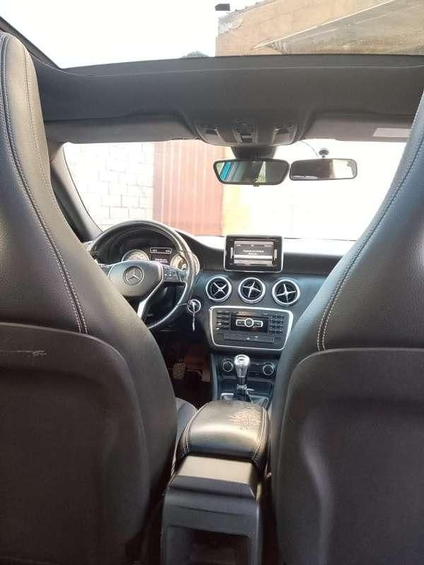 Usado Mercedes A200 AMG 136 CV (100 kW) 2013 Azul Utilitario