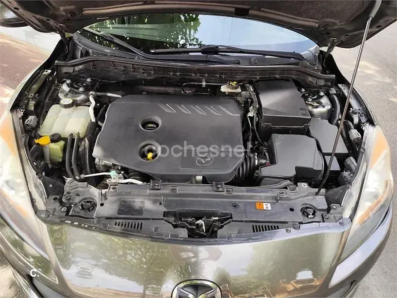 Usado Mazda 3 Active 115 CV (84 kW) 2012 Negro Berlina