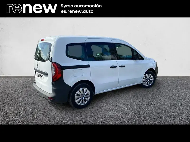 Usado Renault Kangoo 95 CV (69 kW) 2022 Blanco Monovolumen