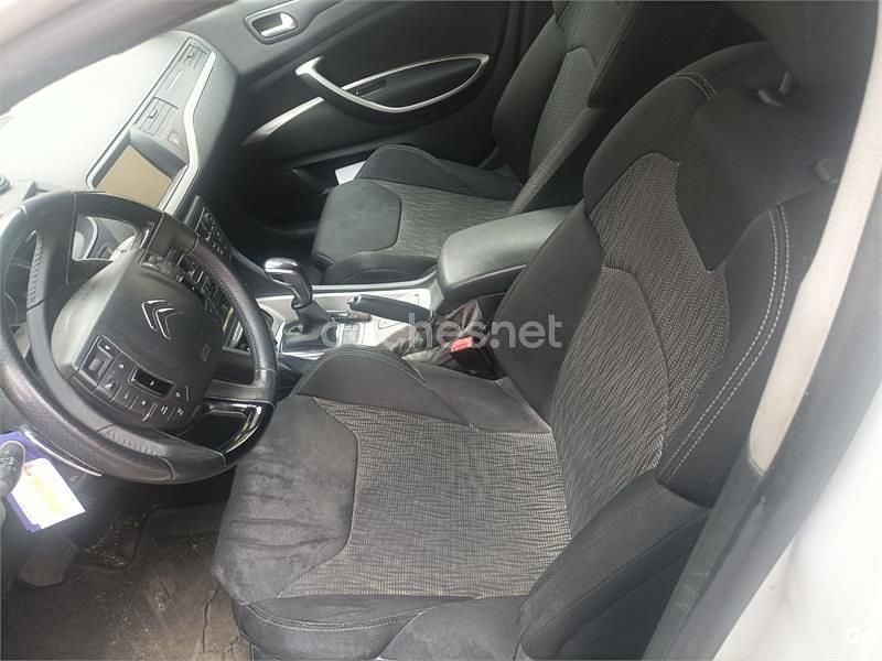 Usado Citroën C5 Seduction 112 HP (82 kW) 2013 Branco Sedan