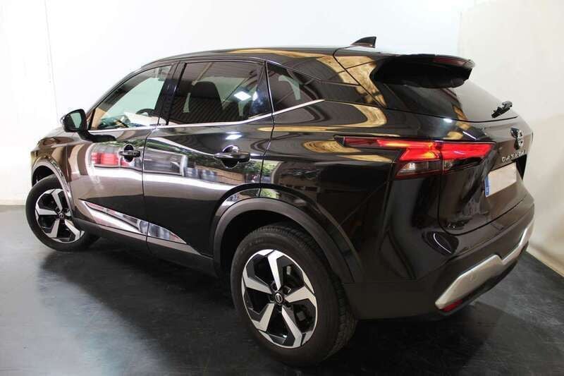Usado Nissan Qashqai 140 CV (102 kW) 2022 Negro SUV