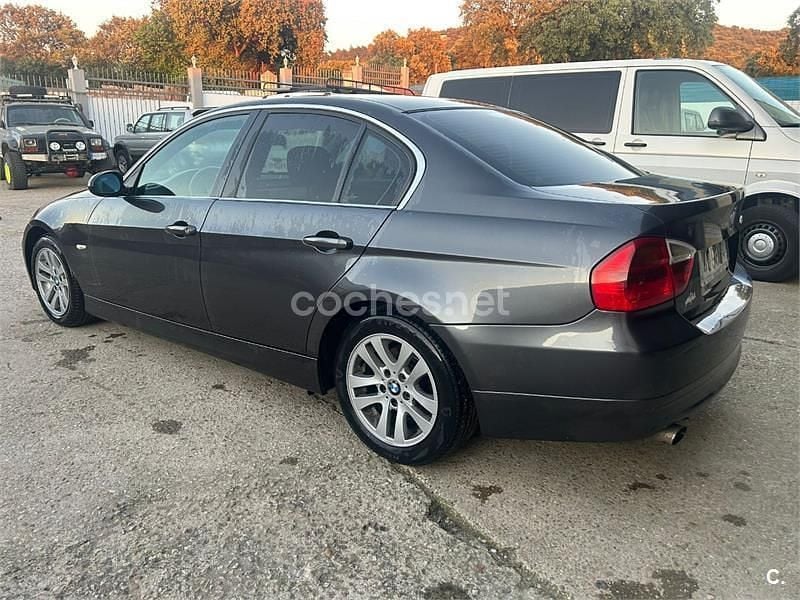 Usado BMW 318 143 CV (105 kW) 2006 Negro Berlina