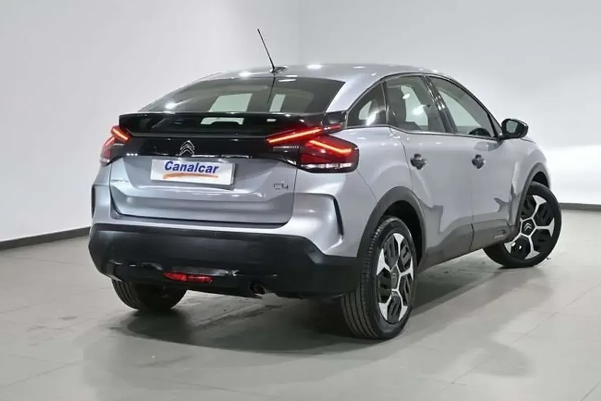 Usado Citroën C4 Feel 101 CV (74 kW) 2021 Gris Utilitario