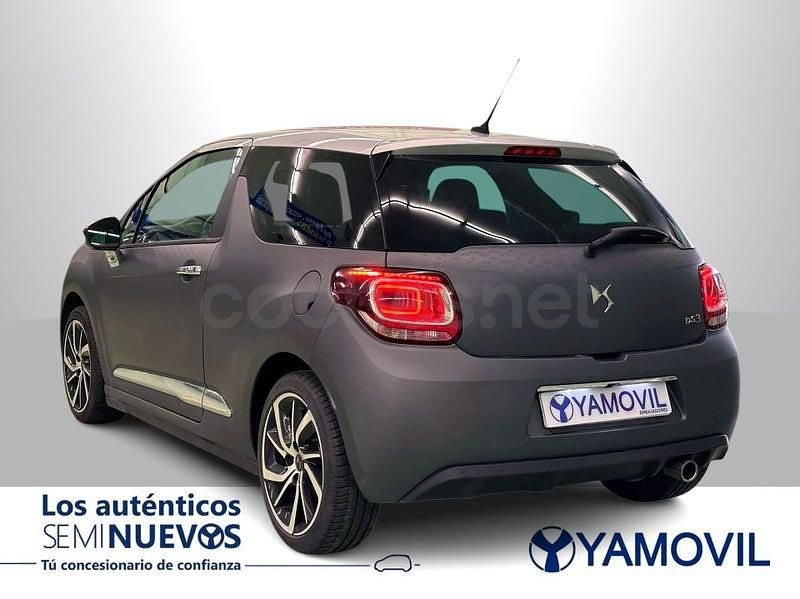 Usado DS Automobiles DS3 110 CV (80 kW) 2018 Gris / plata Berlina