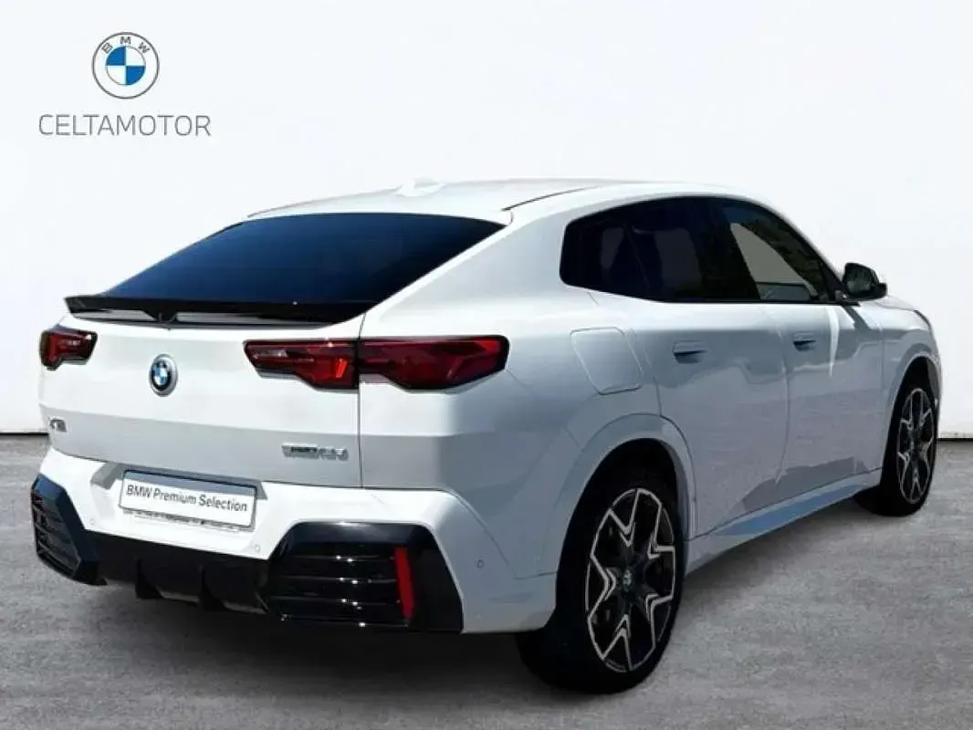 Usado BMW X2 Comfort Edition 150 CV (110 kW) 2025 Blanco SUV