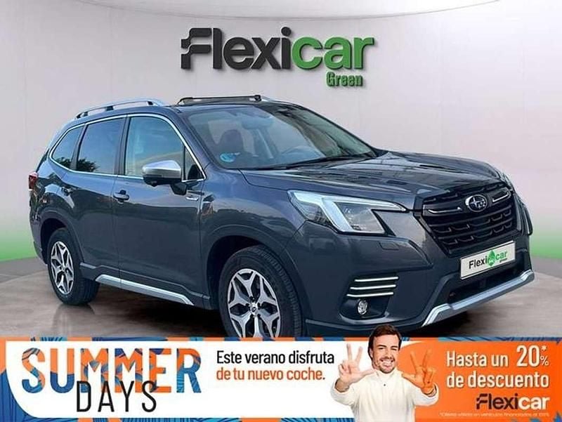Gris Usado 2023 Subaru Forester SUV | 25.190 € (Precio justo) - Imagen 1/4