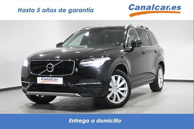 Negro Usado 2017 Volvo XC90 Momentum SUV | 32.445 € (Un poco caro) - Imagen 1/4