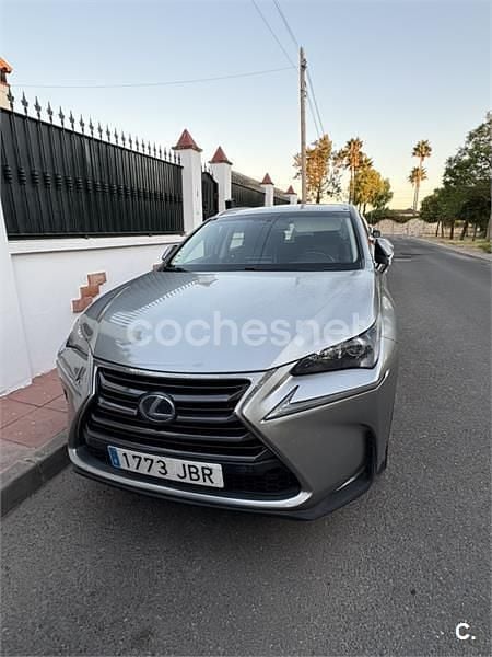 Gris / plata Usado 2015 Lexus NX300h Executive Line SUV | 16.000 € (Precio justo) - Imagen 1/4