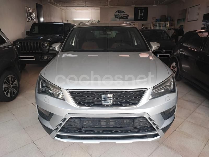 Usado Seat Ateca 4Drive 150 CV (110 kW) 2016 Gris / plata SUV