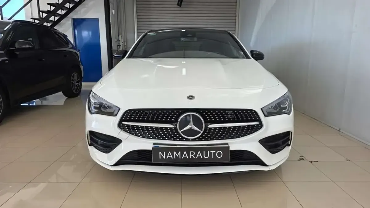Usado Mercedes CLA200 150 CV (110 kW) 2020 Blanco Coupe