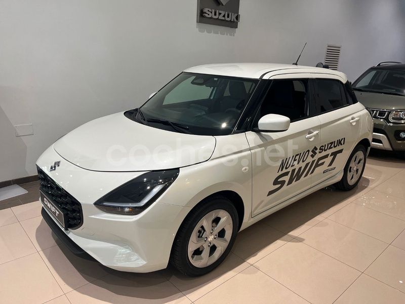 Usado Suzuki Swift 83 CV (61 kW) 2024 Blanco Utilitario