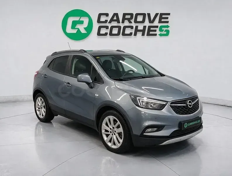 Usado Opel Mokka X 140 CV (102 kW) 2019 Gris / plata SUV