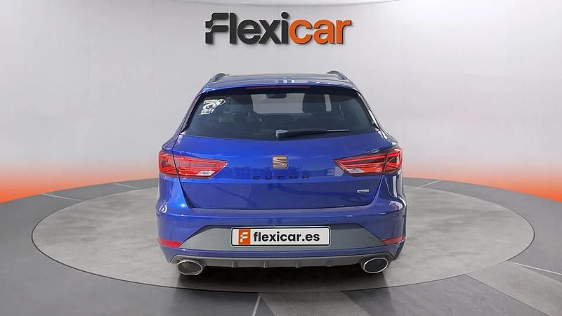 Usado Seat Leon ST 4Drive 300 HP (220 kW) 2019 Azul Carrinha
