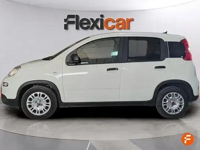 Usado Fiat Panda 70 CV (51 kW) 2024 Blanco Berlina