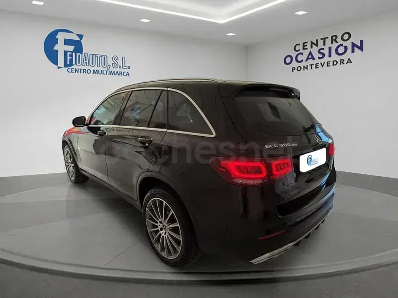 Usado Mercedes GLC300e 306 CV (225 kW) 2021 Negro SUV