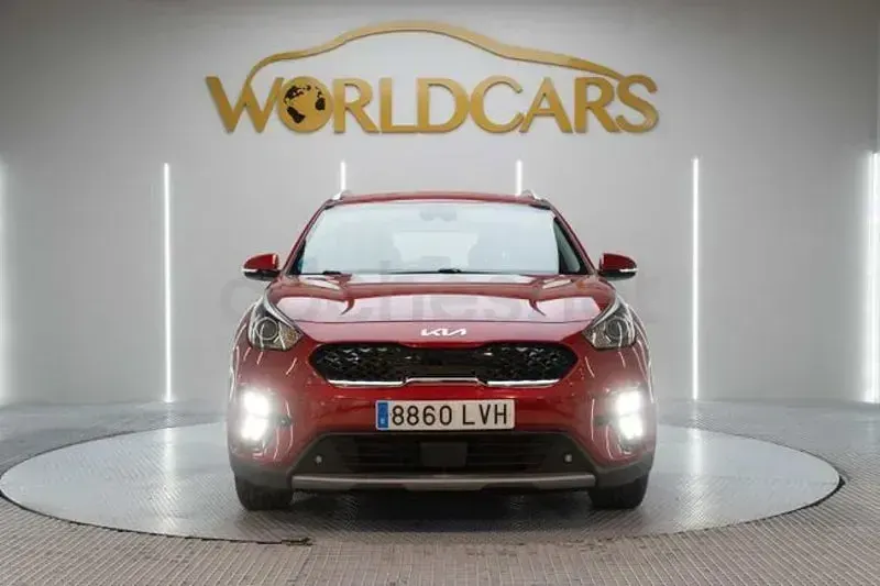 Usado Kia Niro 141 CV (103 kW) 2021 Rojo SUV